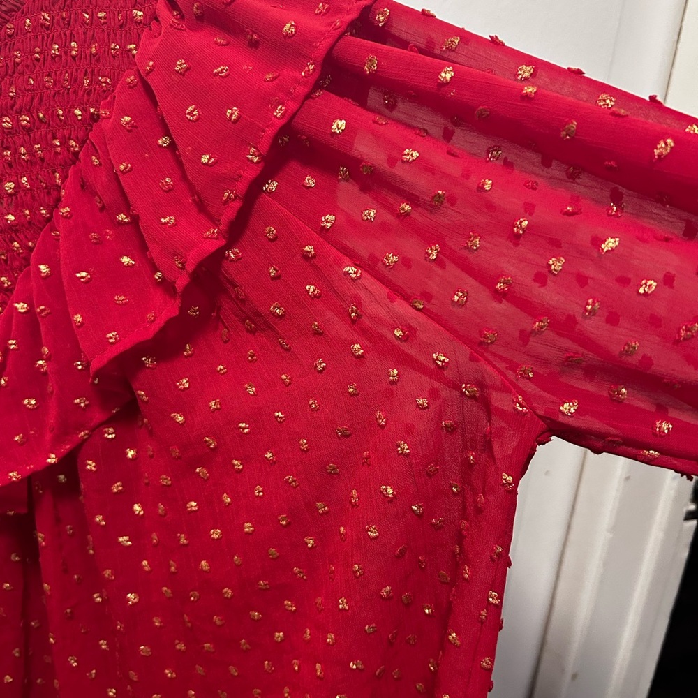 Elegant Red Ruffled Women's Top - Picture 12 of 16